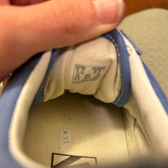 Blue vans leather pop old skool low tops - Picture 2 of 5